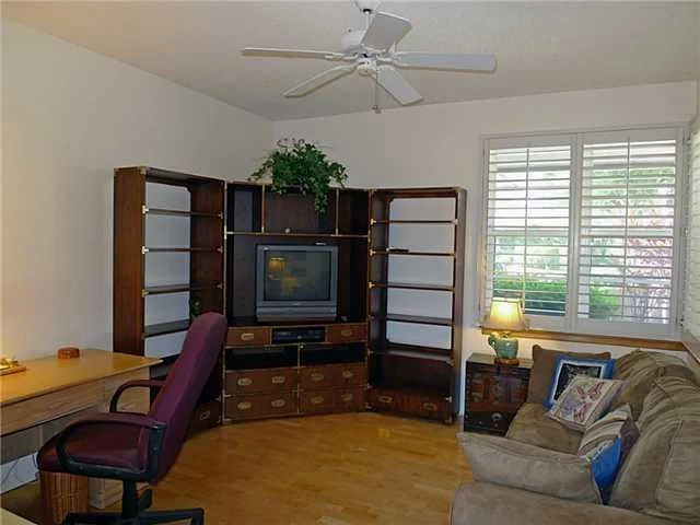 Photo of 1434 SE Brewster Place