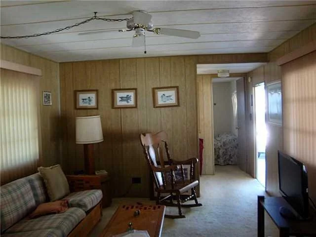 Photo of 240 SE Trafalgar Terrace