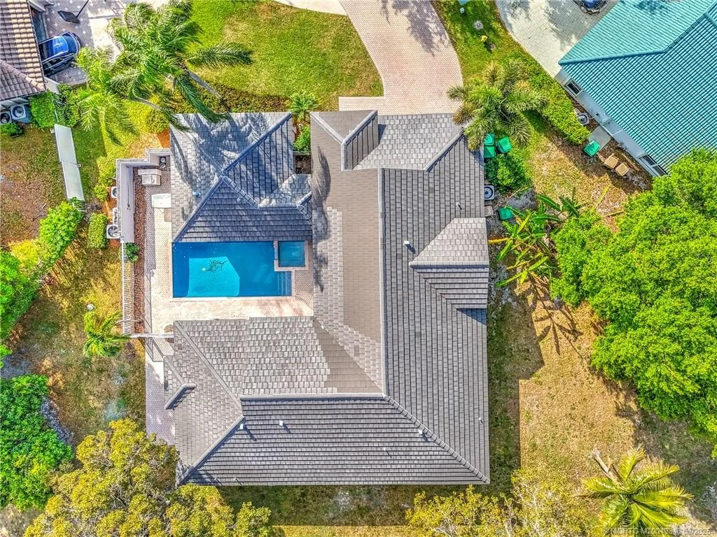 Photo of 8020 Bermuda Point Lane