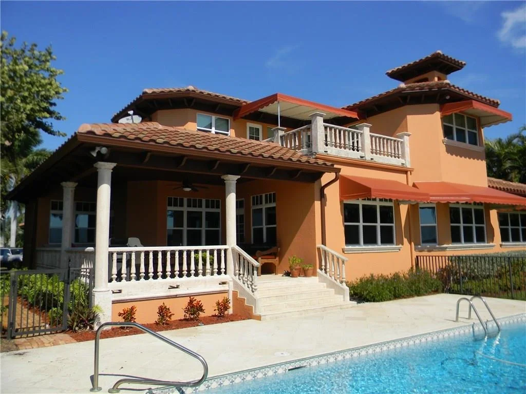 Photo of 661 NW Sunset Drive