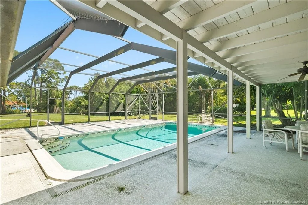 Photo of 1619 NW River Trail