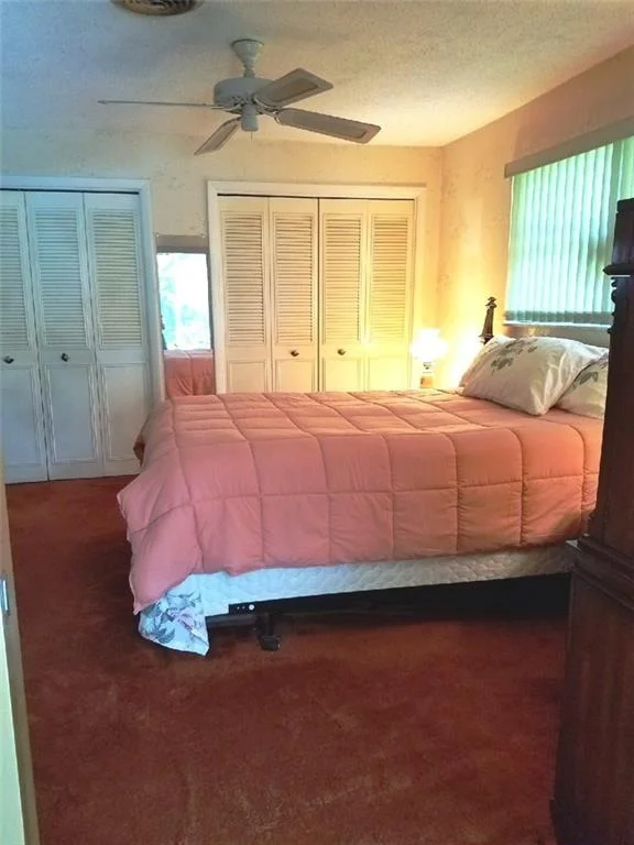 Photo of 1497 NW Lake Point