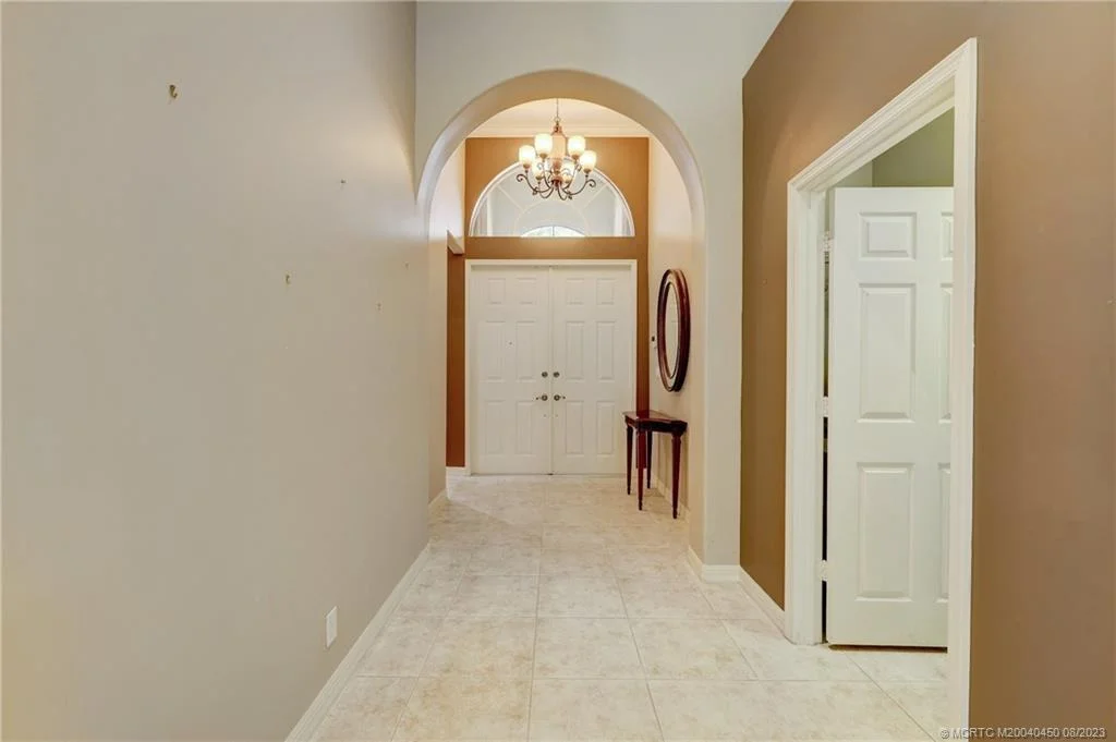 Photo of 6655 SE Twin Oaks Circle