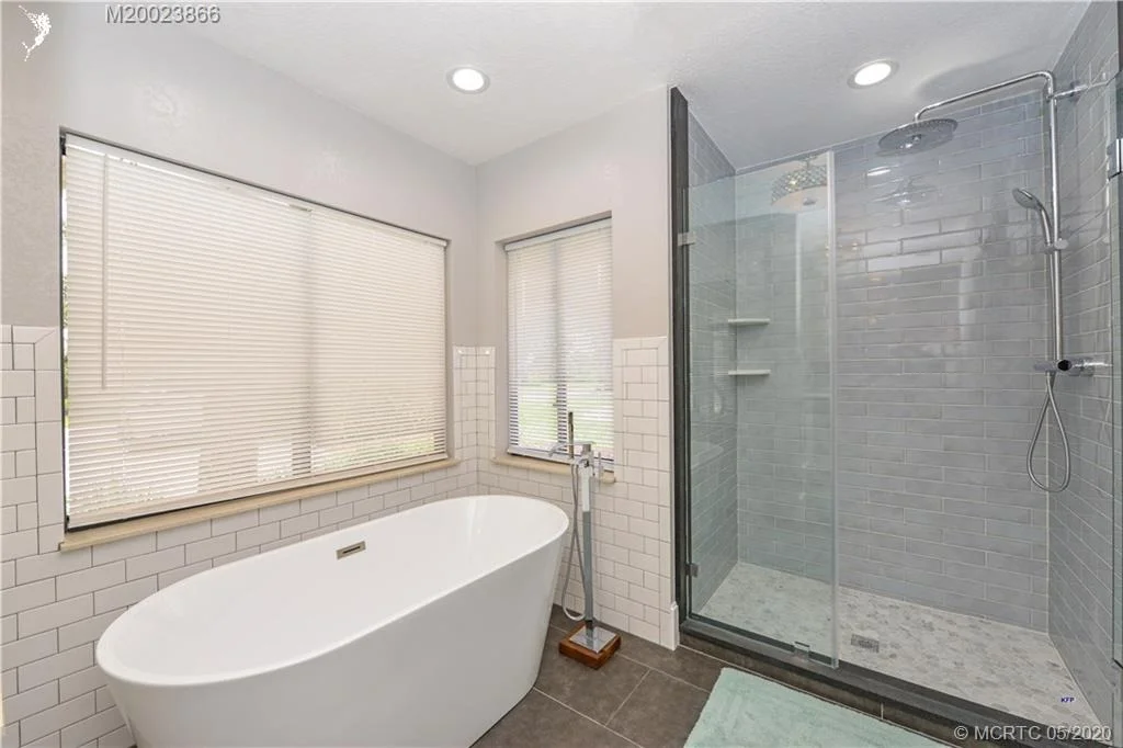 Photo of 6366 SE Oakmont Place SE