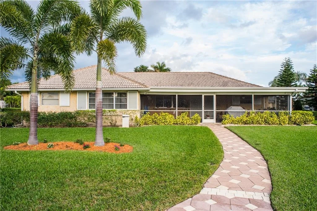 Photo of 3234 SE Fairway E