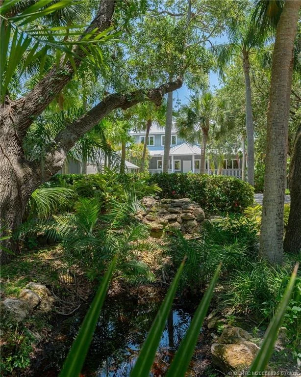 Photo of 114 N Sewalls Point Road
