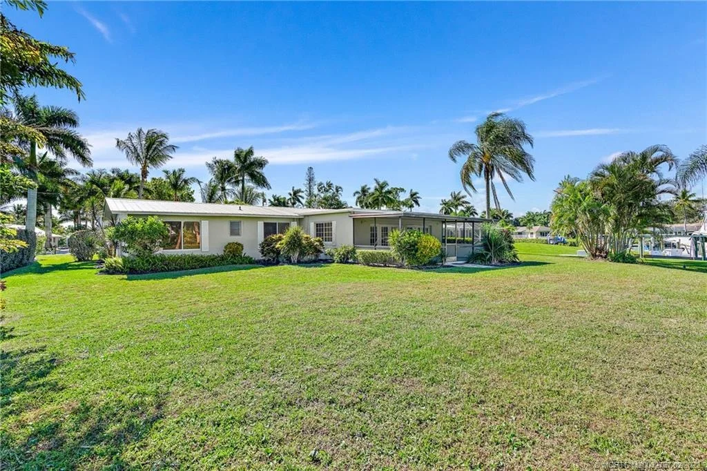 Photo of 1719 NW River Trail