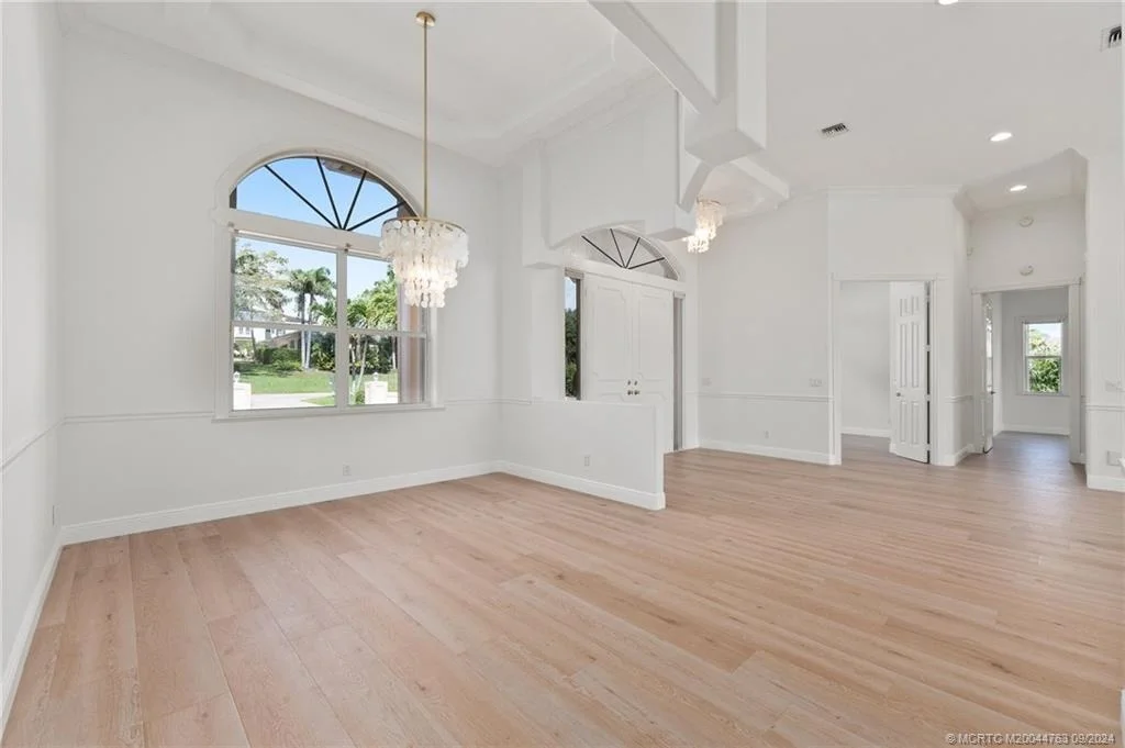 Photo of 60 N River Road