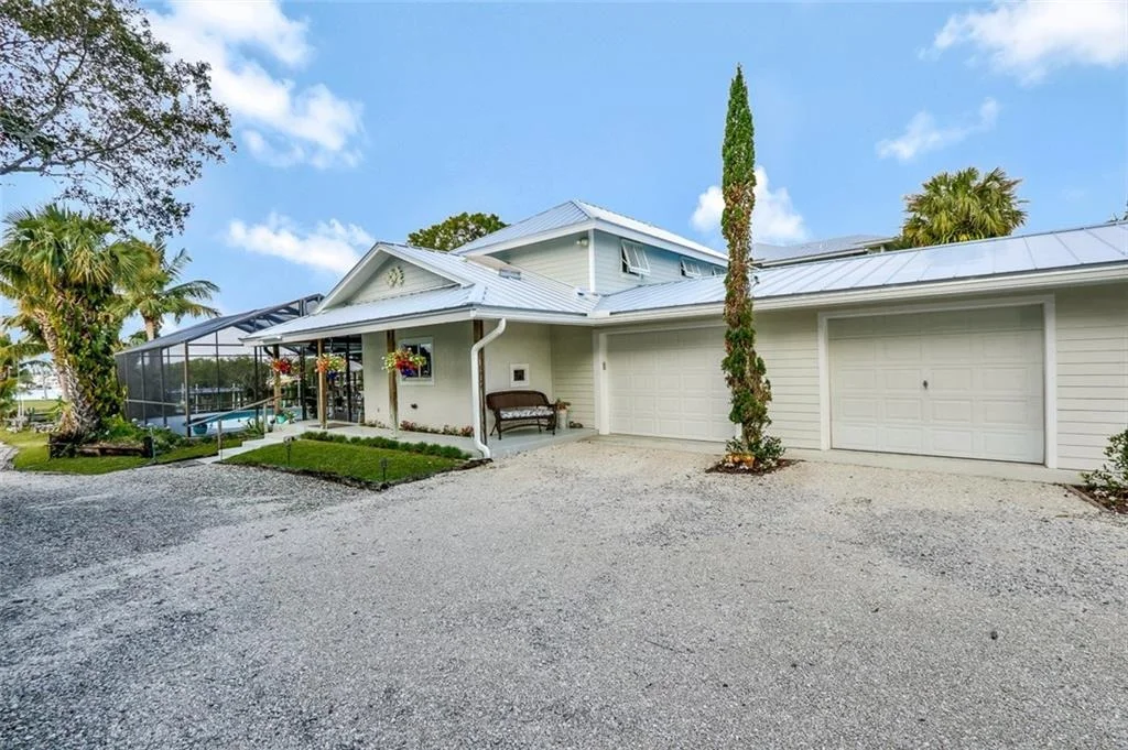 Photo of 4660 SE Robertson Road