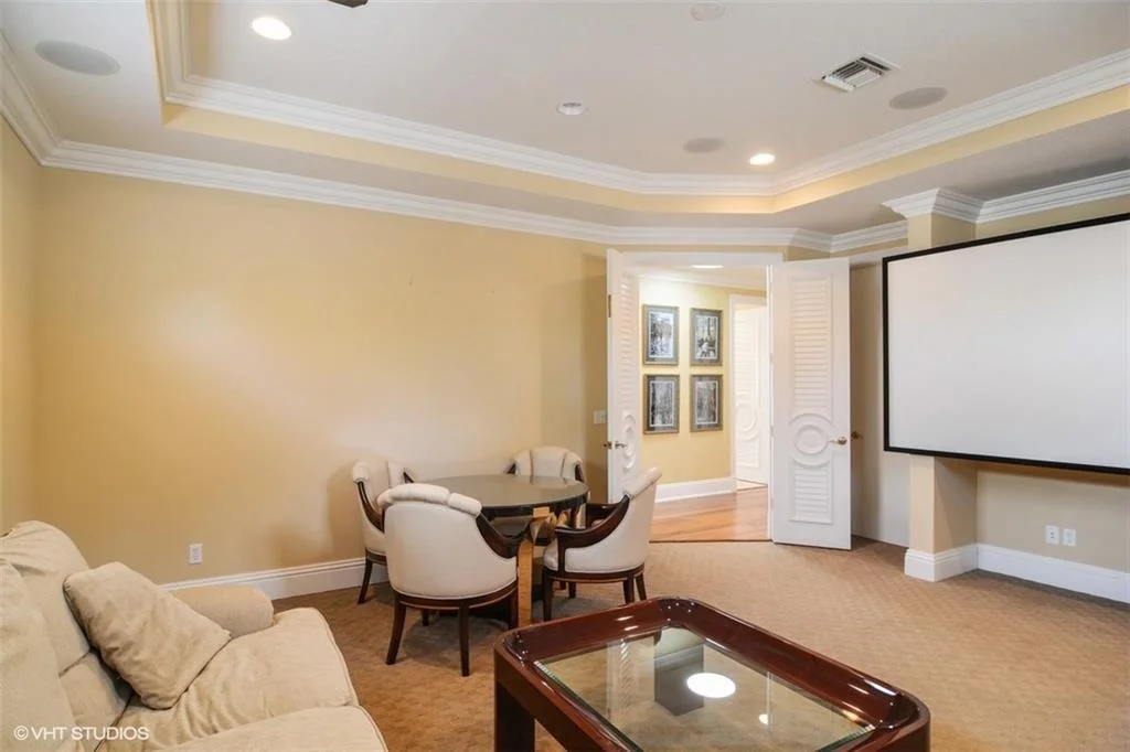 Photo of 27 W High Point Road