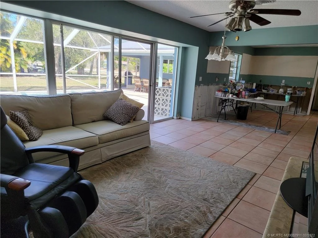 Photo of 1609 NW River Trail
