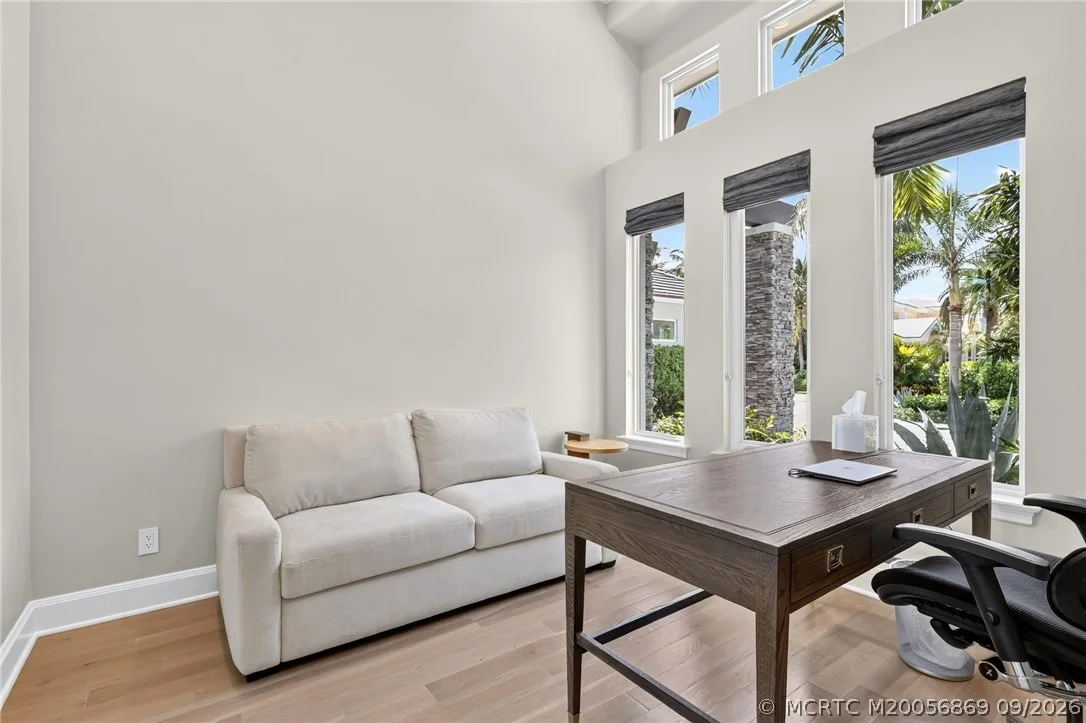 Photo of 7037 SE Harbor Circle