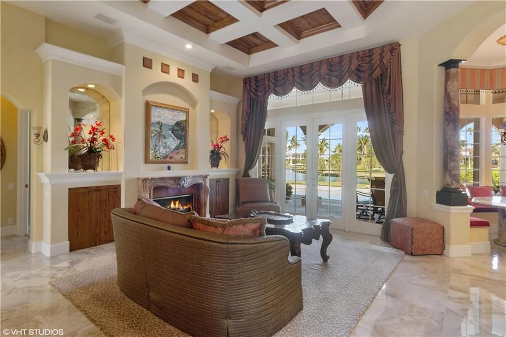Photo of 7025 SE Harbor Circle