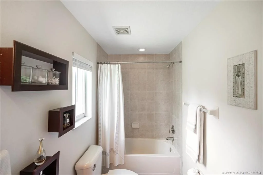 Photo of 5603 SE Graham Drive