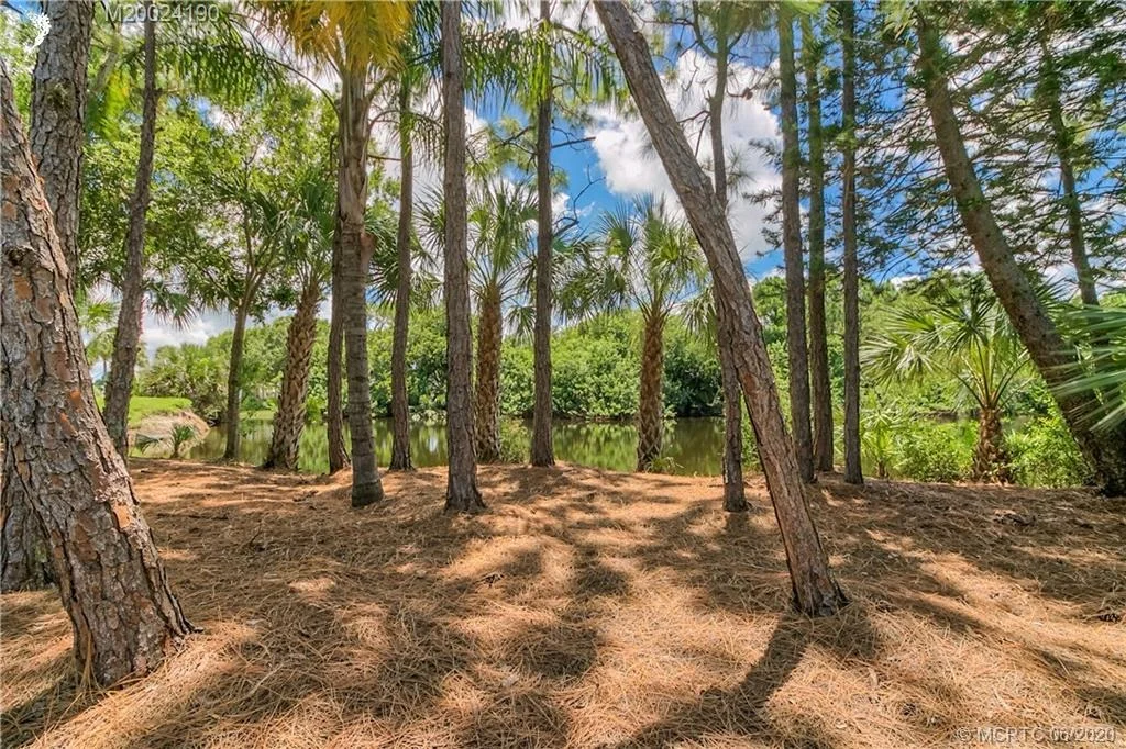Photo of 8029 SE Double Tree Drive