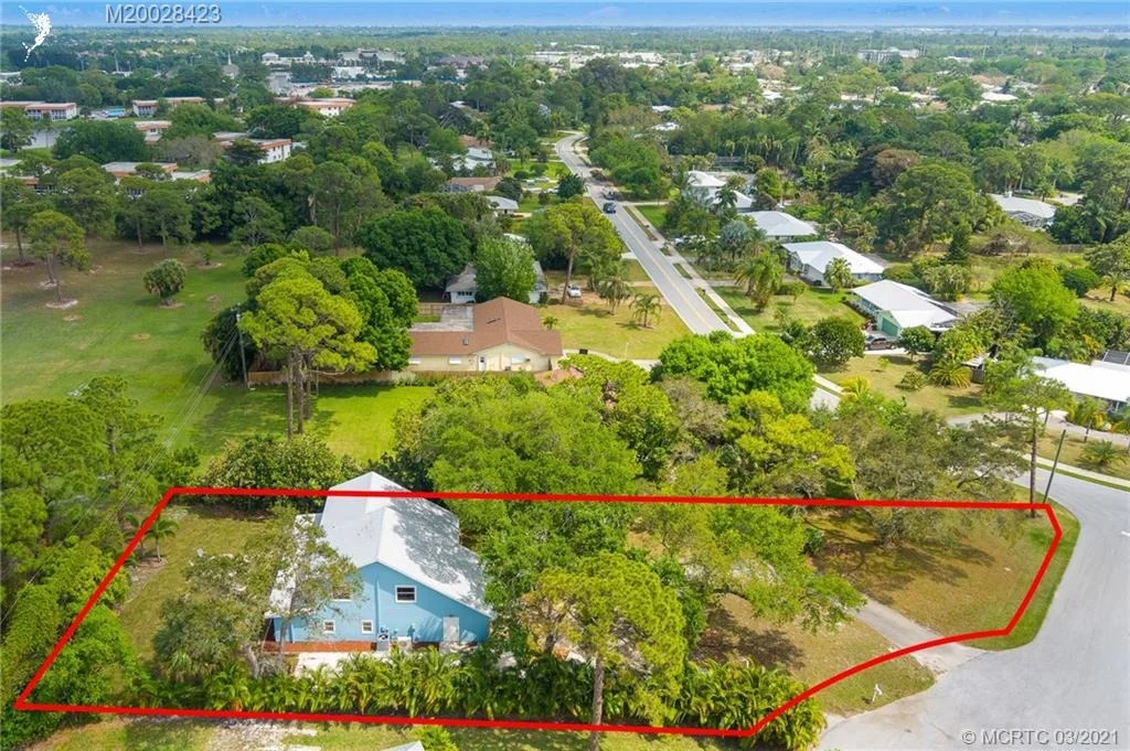 Photo of 1535 NW Quail Circle