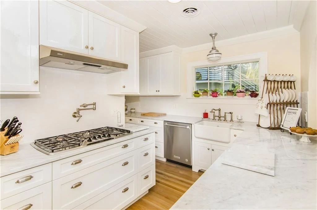 Photo of 313 SE Pelican Drive