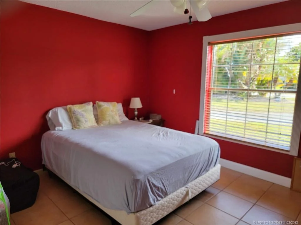 Photo of 1609 NW River Trail