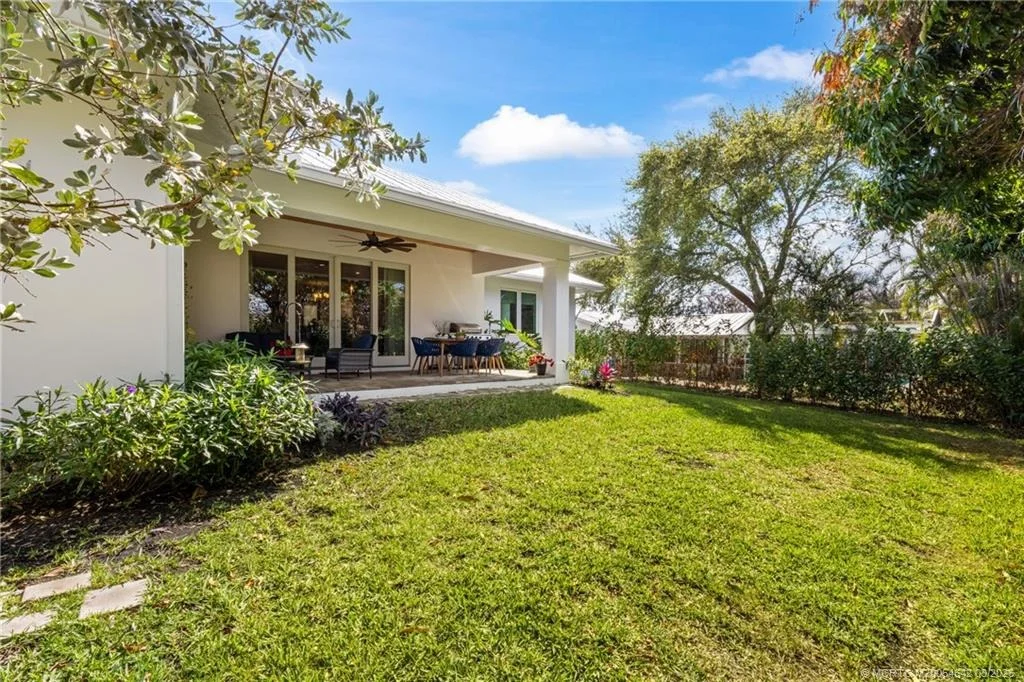 Photo of 5169 SE Horseshoe Point Road