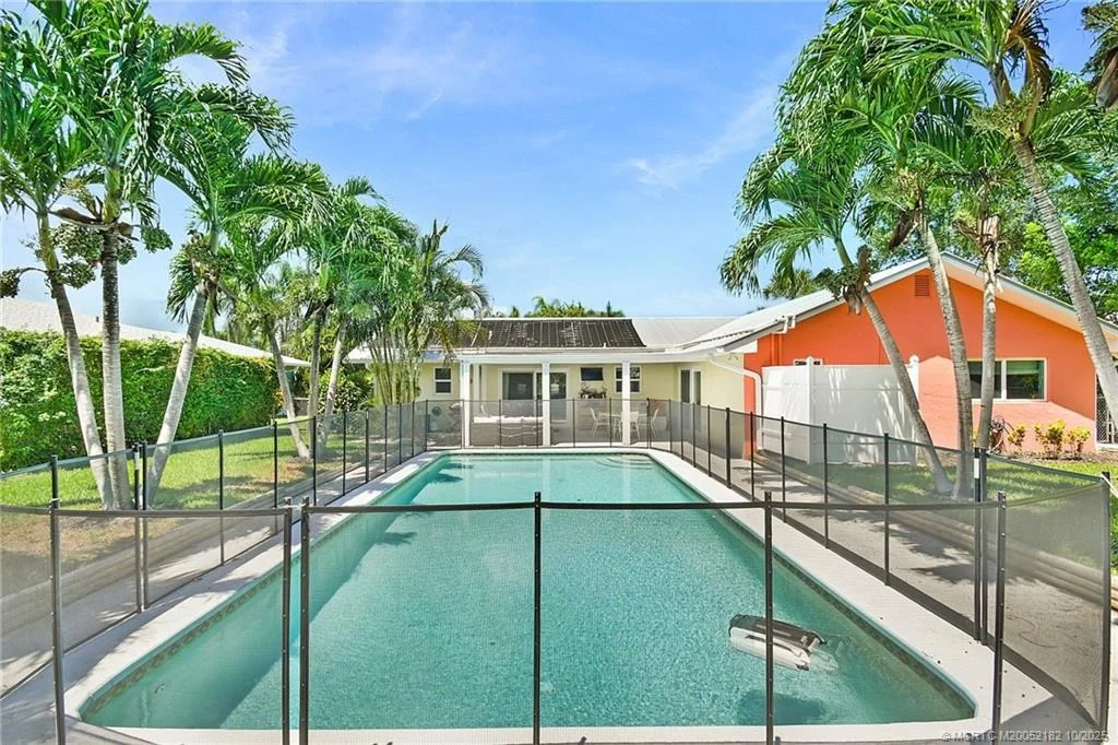Photo of 4756 SE Manatee Terrace