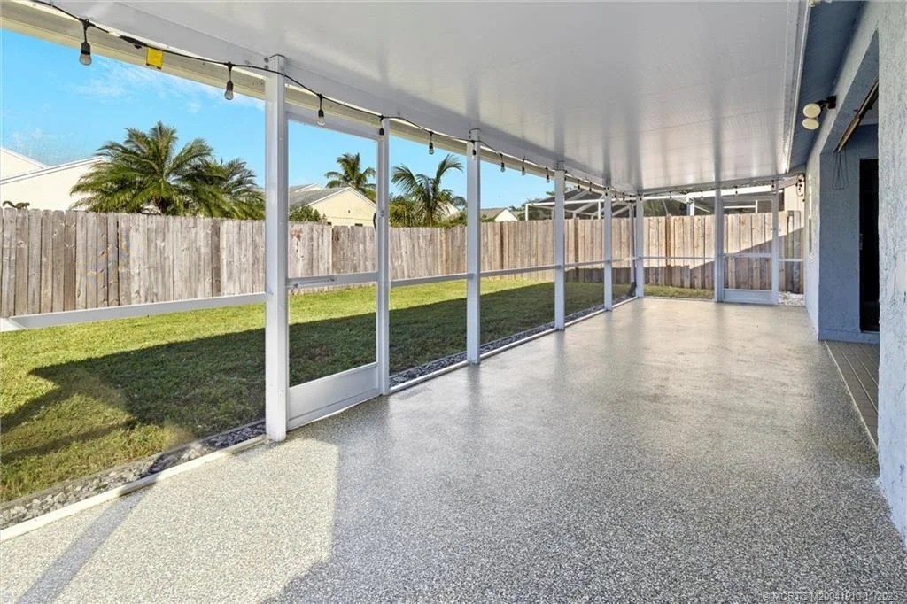 Photo of 5878 SE Mitzi Lane