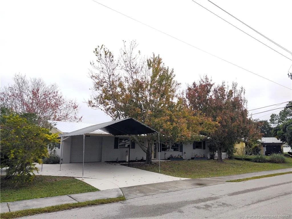 Photo of 4741 SE Edison Avenue