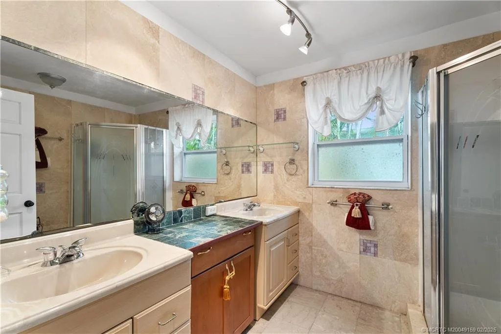 Photo of 4805 SE Manatee Terrace