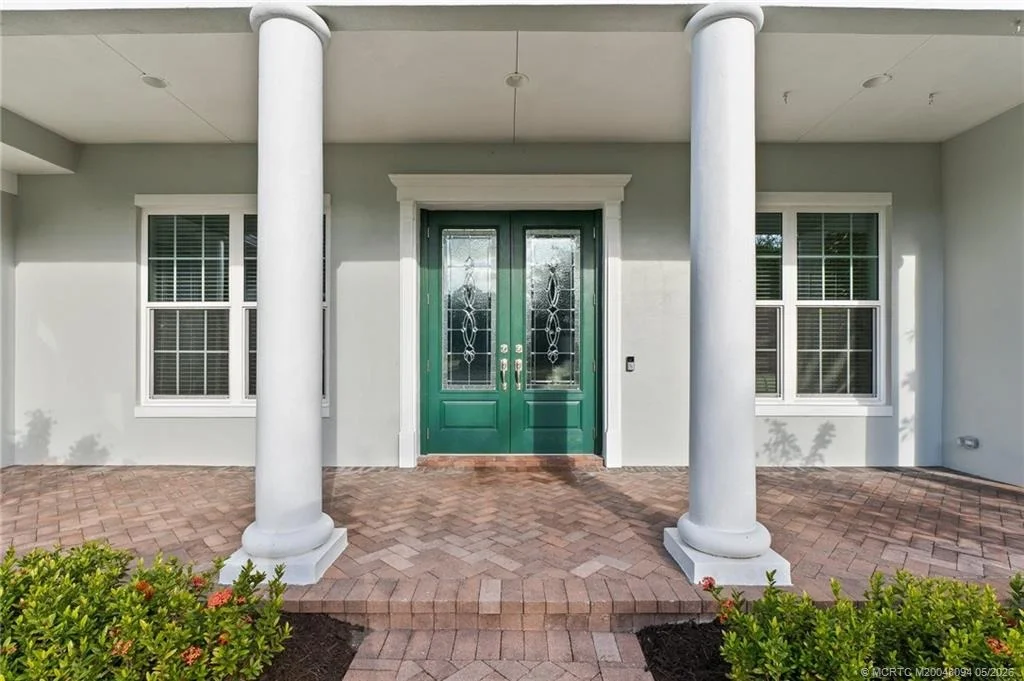 Photo of 1680 SE Cypress Glen Way