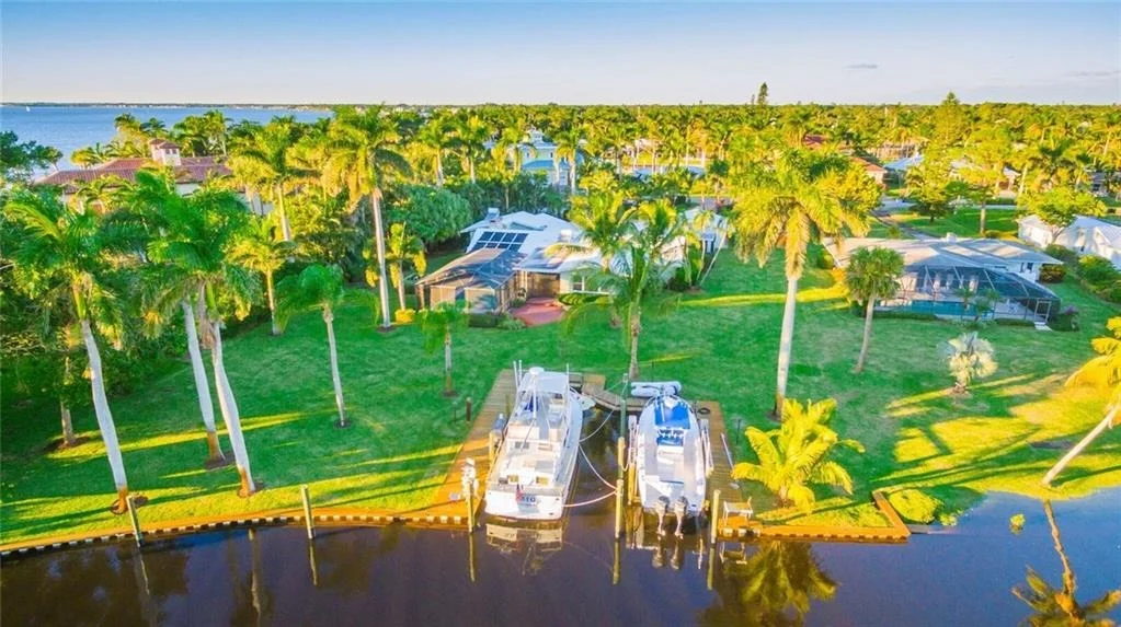 Photo of 1766 NW Harbor Place