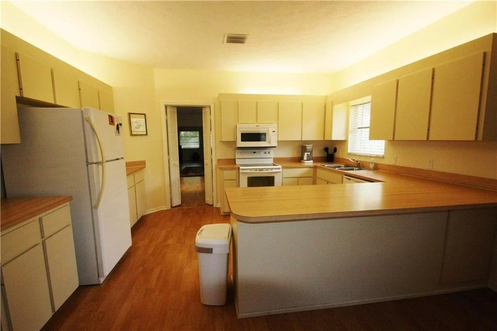 Photo of 3832 SE Fairway W