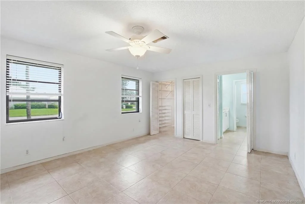 Photo of 3131 SE Fairway W