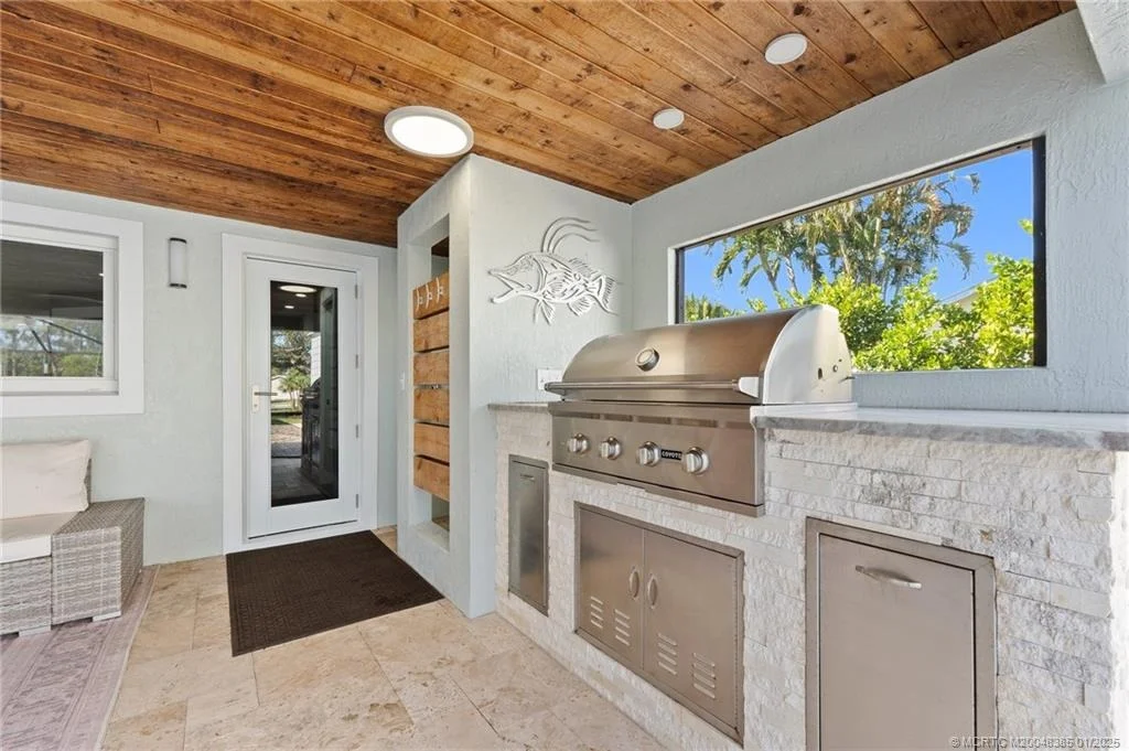 Photo of 1275 NW Pine Lake Drive