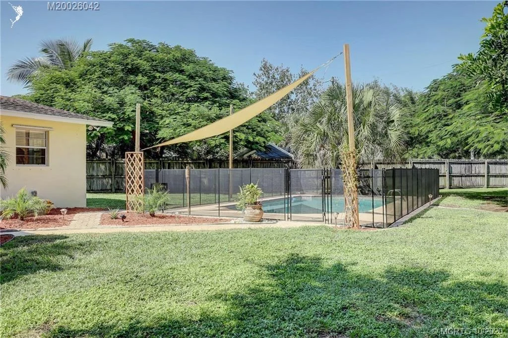 Photo of 1123 SE Alamanda Lane