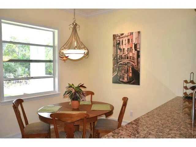 Photo of 2484 NW Hummingbird Circle