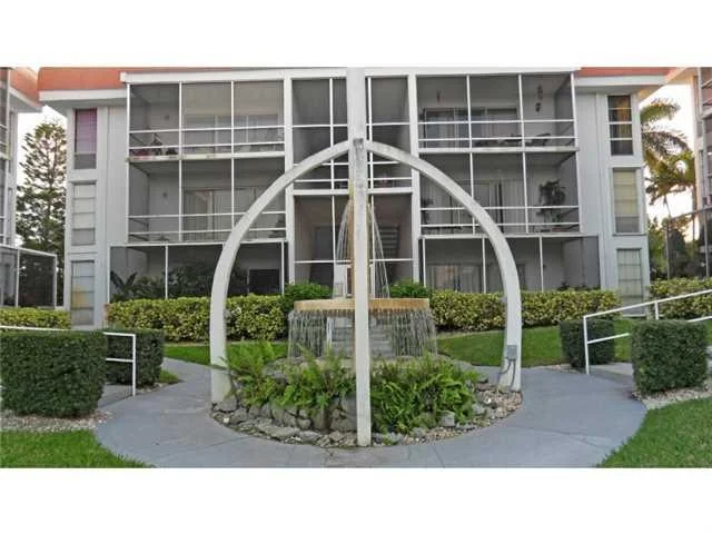 Photo of Unit A2 at 630 SE Ocean Boulevard