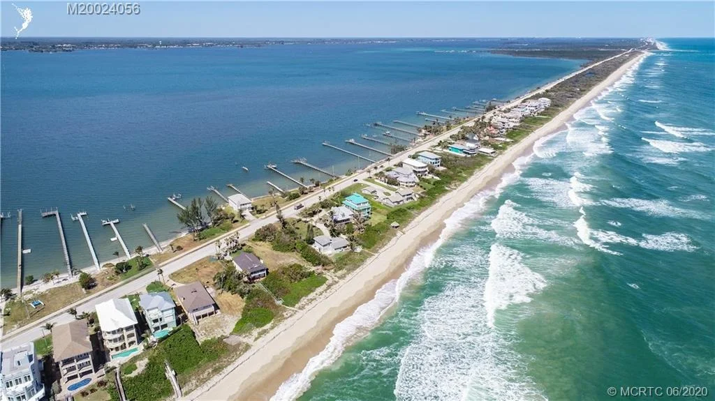 Photo of 12810 Highway A1A