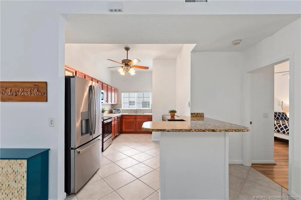 Photo of Unit 101 at 528 7th Square