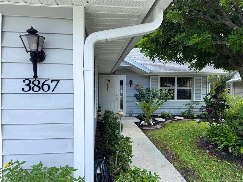 Photo of 3867 SE Bluebill Place