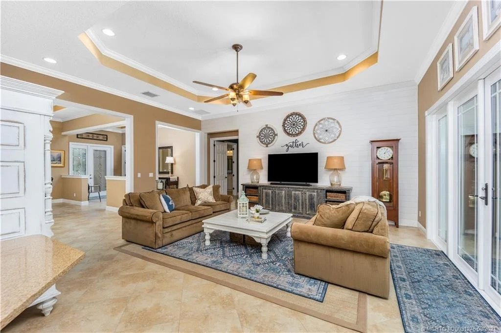 Photo of 571 SE Tres Belle Circle