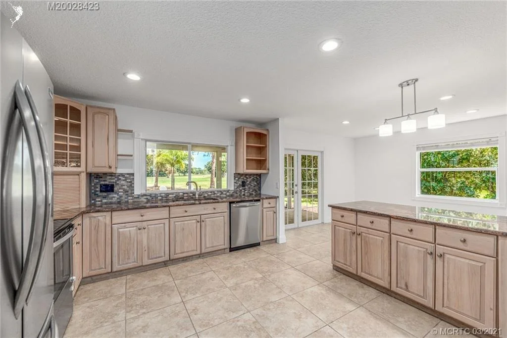 Photo of 1535 NW Quail Circle