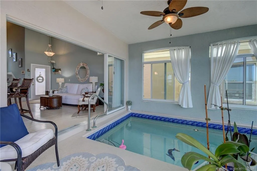 Photo of 2 Nettles Boulevard