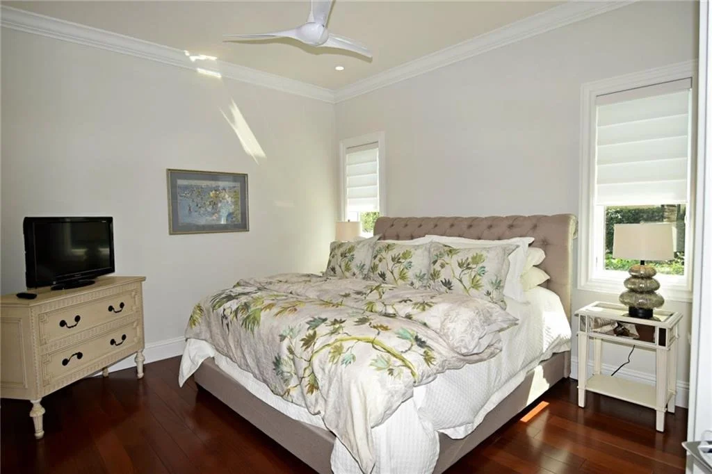Photo of 2915 SE DUNE Drive