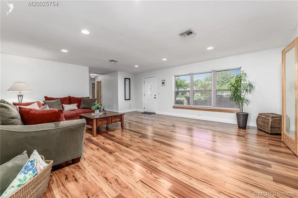 Photo of 1223 NW Spruce Ridge Drive