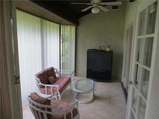 Photo of 5382 SE Meredith Terrace