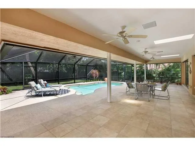 Photo of 9 W High Point Road