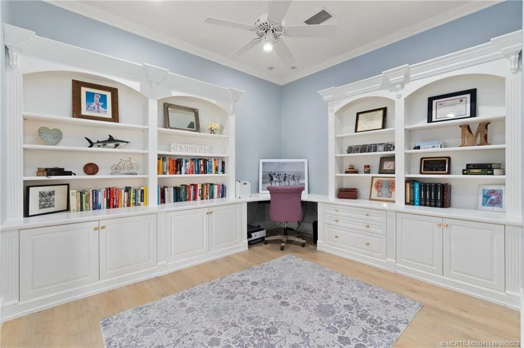 Photo of 6741 SE Harbor Circle