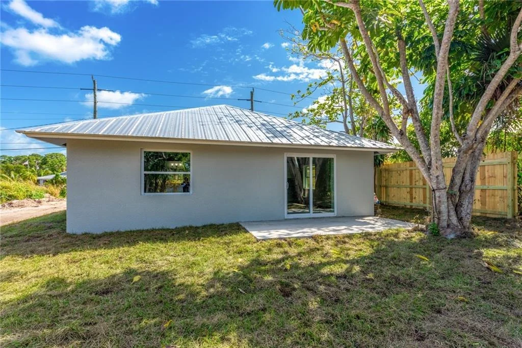 Photo of 5040 SE Ebbtide Avenue