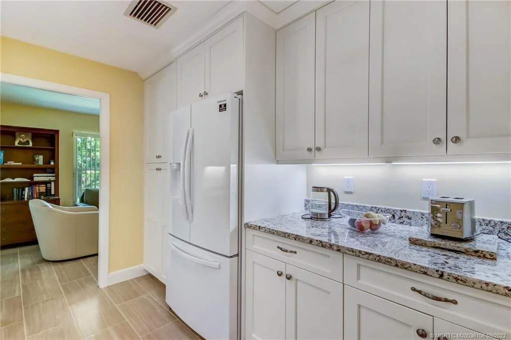 Photo of 1814 SE Granada Lane