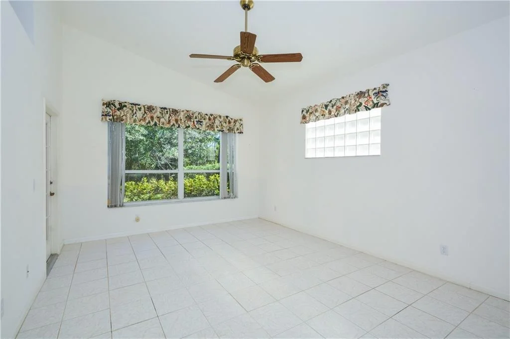 Photo of 3408 SE Fairway Oaks Trail