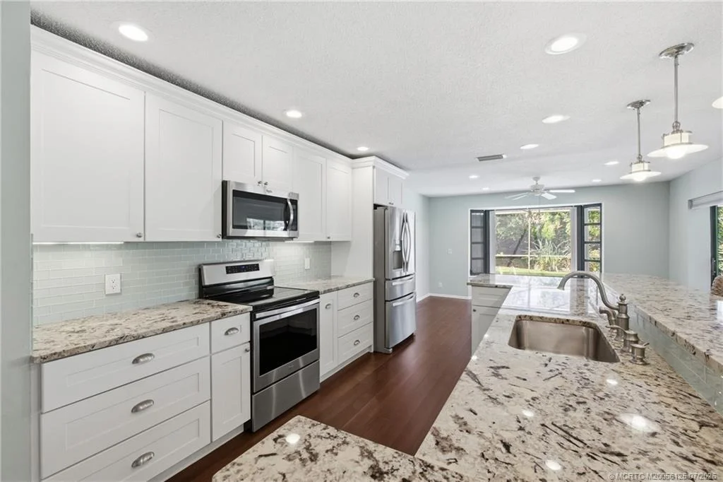 Photo of 3131 SE Fairway W